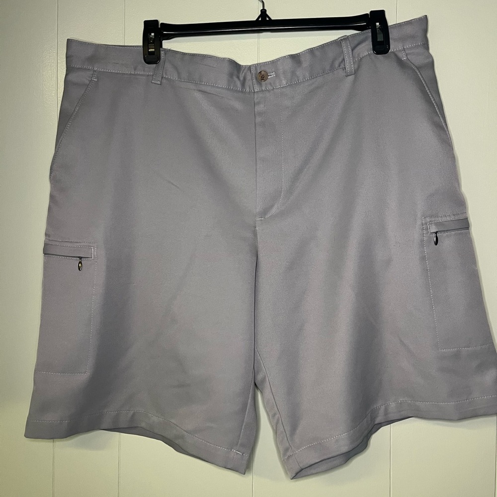 Men's Gray Cargo Golf Shorts